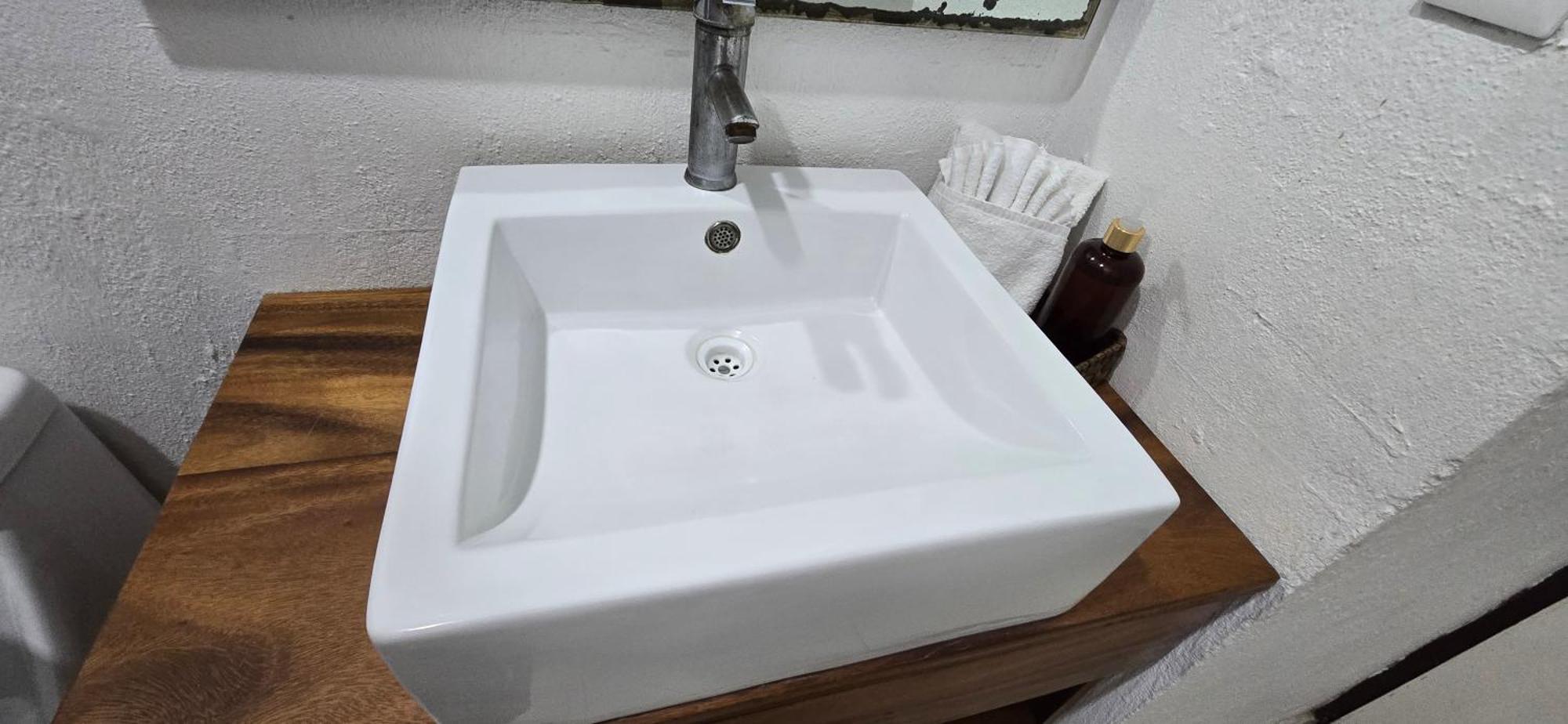 Magnifico Departamento, Cocina Equipada, 2 Recamaras 2 Banos , Hasta 6 Personas, 3 Albercas, Playa A 50 Mts Wifi, Aire Acondicionado Apartment Manzanillo Luaran gambar